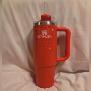Stanley Heart Pattern Red Mug with Straw 30oz EUC will Come With New Straw.